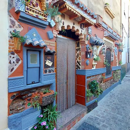 Bella Durmiente - Medieval Y Romantico! Feriehus